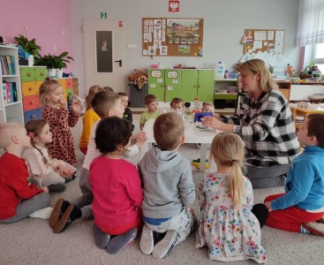 'Liski' podczas kolorowych eksperymentów. - powiększ